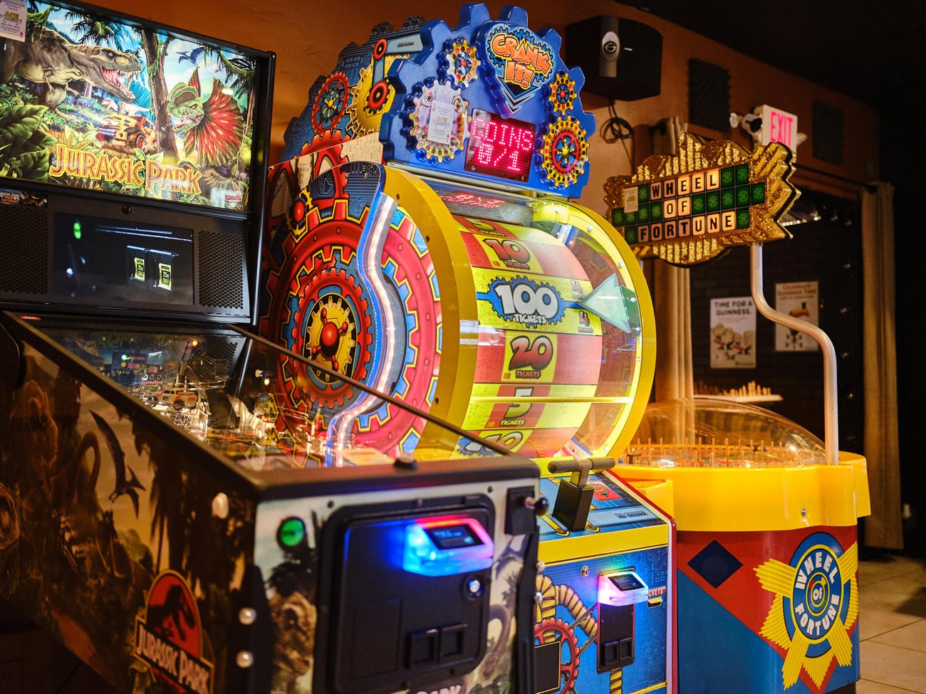 arcade games hide online